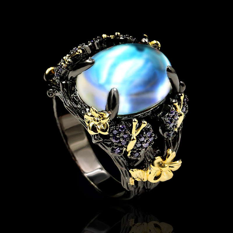 Vintage Ladies 925 Silver Ring Oversized Moonstone Shiny Ladies Ring Creative Banquet Ladies Jewelry Engagement Ring Womens Ring