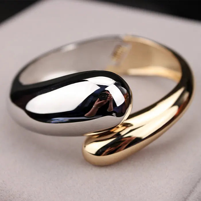 2025 Top Quality Fashion Bangles Gold Color Alloy Simple Wide Opened Bangles Snake Bracelet & Bangles For Women Gifts