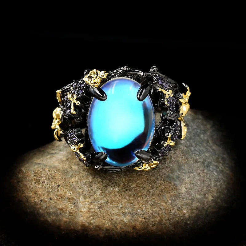 Vintage Ladies 925 Silver Ring Oversized Moonstone Shiny Ladies Ring Creative Banquet Ladies Jewelry Engagement Ring Womens Ring