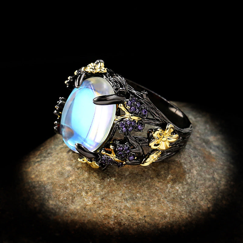 Vintage Ladies 925 Silver Ring Oversized Moonstone Shiny Ladies Ring Creative Banquet Ladies Jewelry Engagement Ring Womens Ring