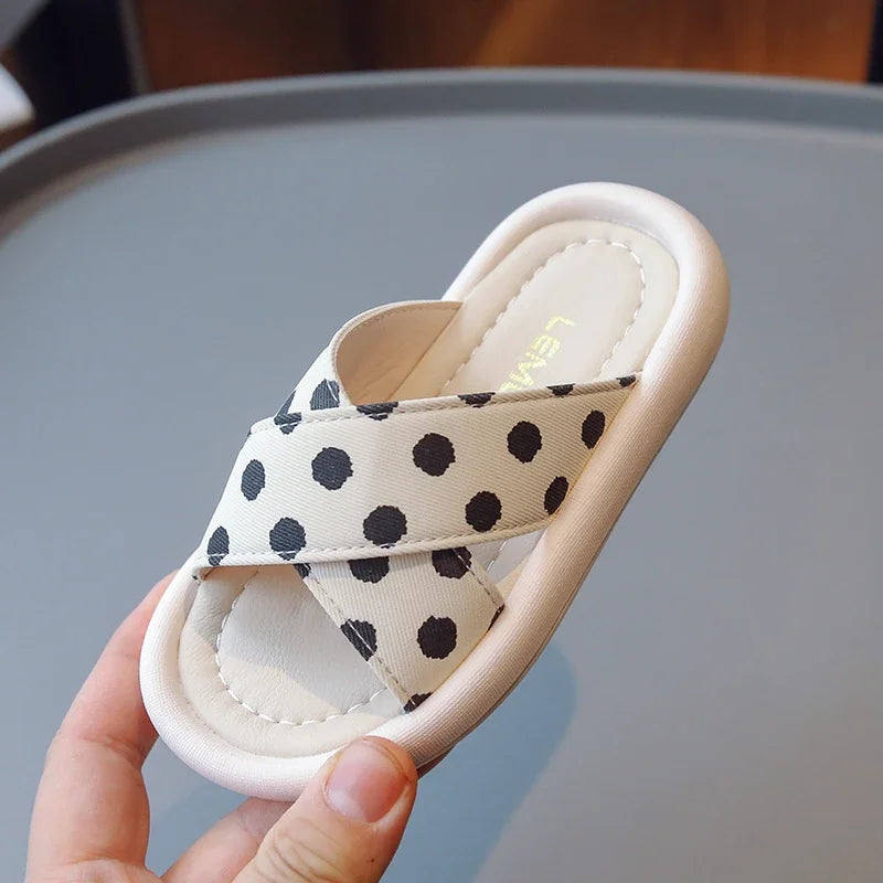 Girl House Slippers Soft Soled Summer Indoor Slippers for Children Fashion Polka Dot Versatile Kids Causal Open-toe Causal Shoes