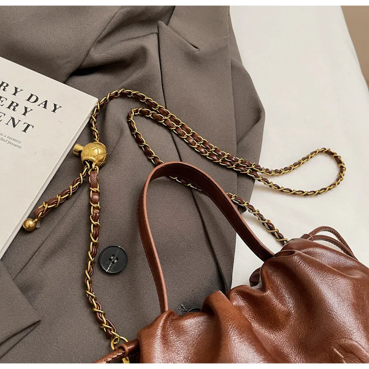 Ladies 2025 Designer Cloud Bag Pleated Chain Crossbody Bag Luxury Convertible Shoulder Bag Event