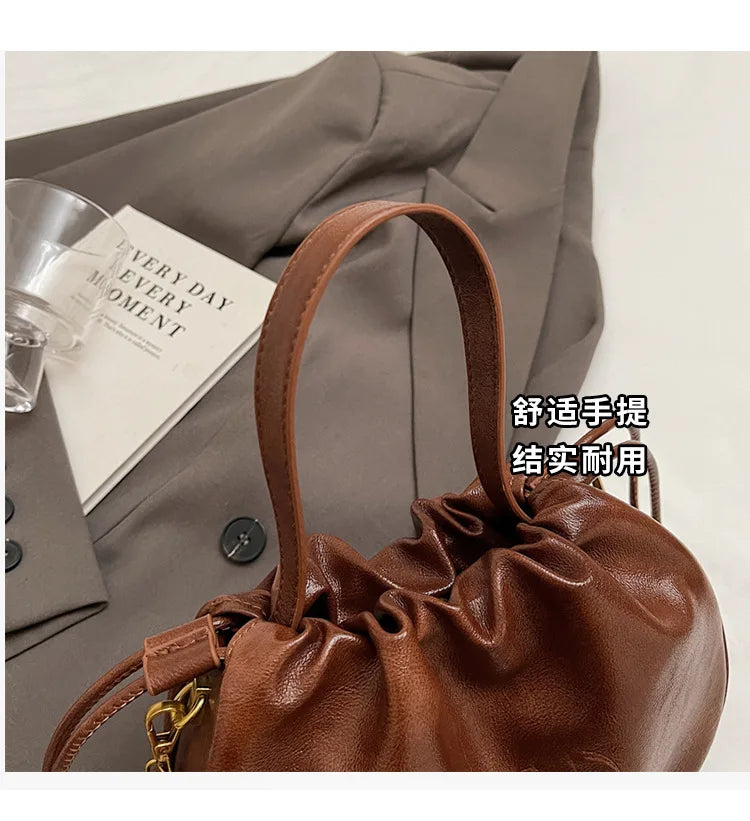 Ladies 2025 Designer Cloud Bag Pleated Chain Crossbody Bag Luxury Convertible Shoulder Bag Event