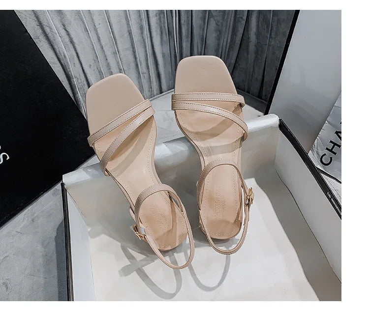 Sandals Ladies Square Heel Elegant Summer Slippers Gladiator Leather Ladies Slippers Fashion Ladies Sandals