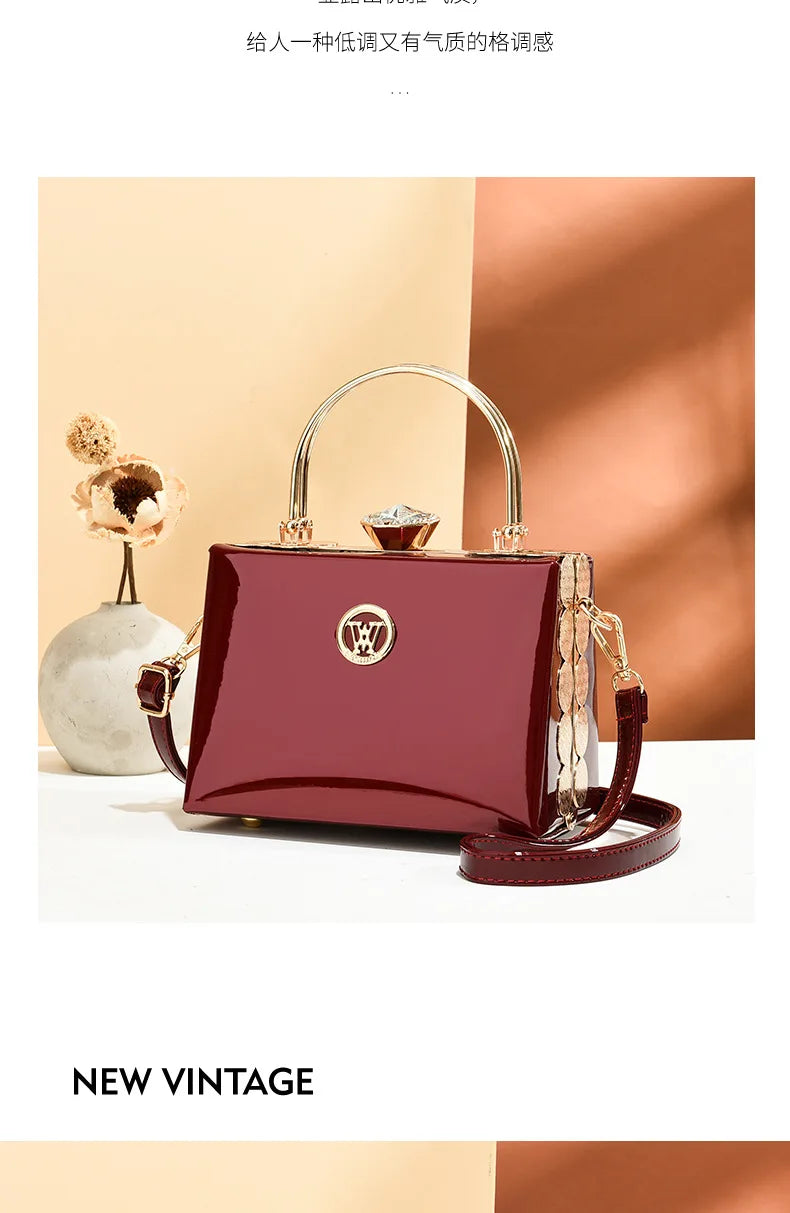 Quality Luxury Lady Messenger Bag Diamond Ladies Handbags Patent Leather Ladies Shoulder Bag Ladies Clutches Wedding Party Bags