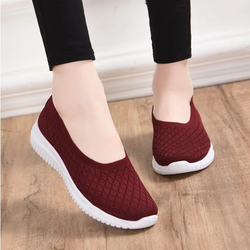 Ladies Summer Comfortable Plus Size Ladies Mesh BreathableSports Socks Ladies Light Casual Sports Shoes Flat Ladies Loafers