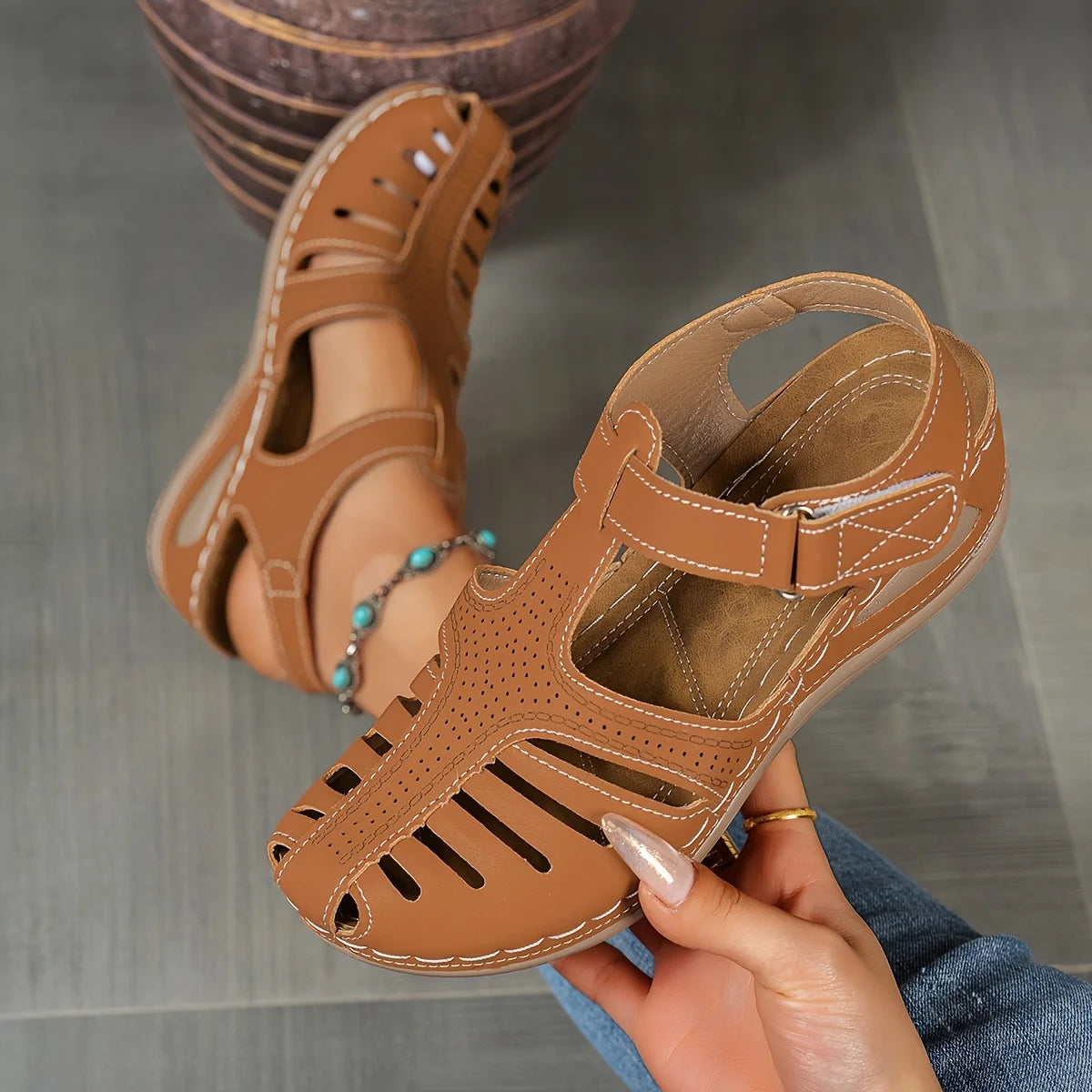 Ladies' Leisure Platform Triangle Sandals Summer Slippers Ladies' Sets Wearing Slippers Open Toed Ladies' Sandals Ladies' Shoes