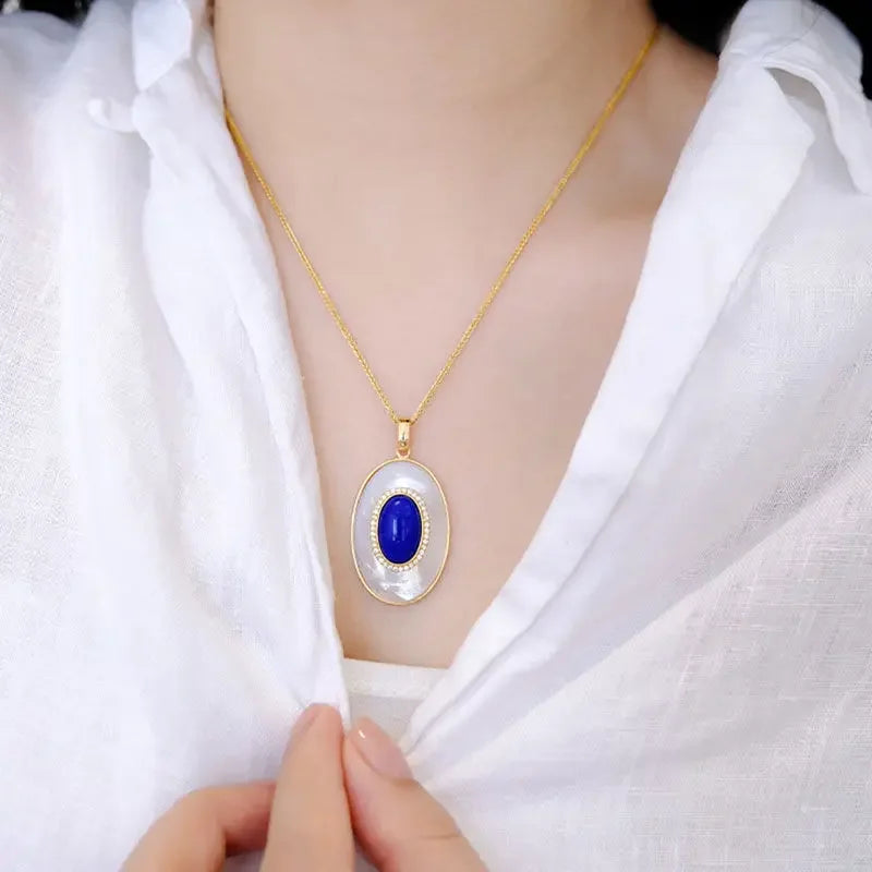 Original retro artificial fritillary inlaid lapis lazuli pendant ladies elegant simple high-end necklace jewelry for girlfriend