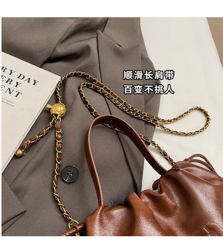 Ladies 2025 Designer Cloud Bag Pleated Chain Crossbody Bag Luxury Convertible Shoulder Bag Event