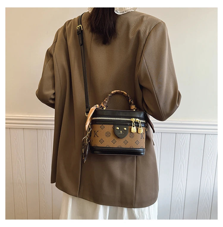 Spacious Leather Tote Bag For Ladies Luxury Designer Inspired Handbag Women Work Travel Essential Classic Bag