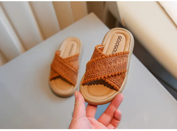 Girls Summer Slippers Princess Sweet Kids Slides Beach Shoes Bohemia Woven Children's Outdoor Slippers Anti-slippery 23-37 Soft