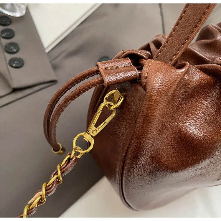 Ladies 2025 Designer Cloud Bag Pleated Chain Crossbody Bag Luxury Convertible Shoulder Bag Event