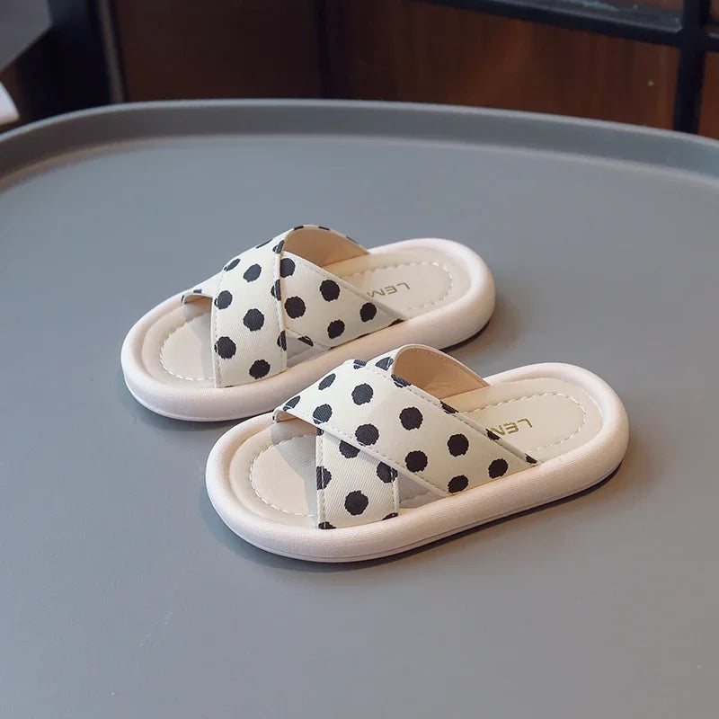 Girl House Slippers Soft Soled Summer Indoor Slippers for Children Fashion Polka Dot Versatile Kids Causal Open-toe Causal Shoes