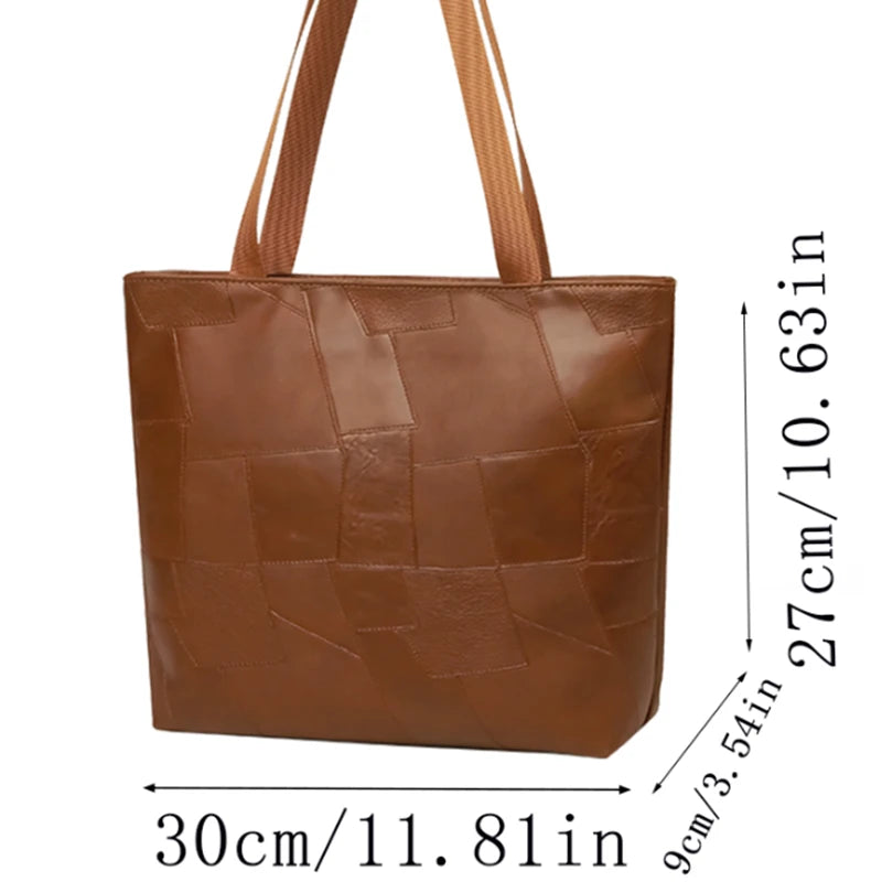 Ladies' handbag made of PU material with checkered design. Large capacity. Suitable for travel and photography.