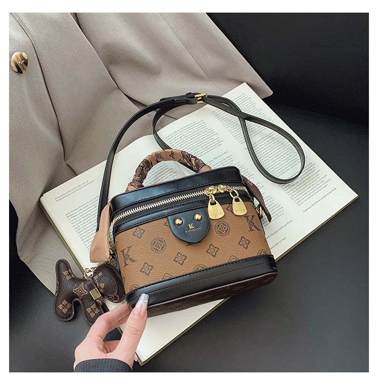 Spacious Leather Tote Bag For Ladies Luxury Designer Inspired Handbag Women Work Travel Essential Classic Bag