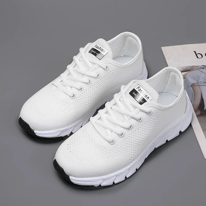 2022 Summer New Ladies Sneakers Breathable Lightweight Outdoor Running Sneakers Ladies Solid Color Tennis Ladies Casual Shoes