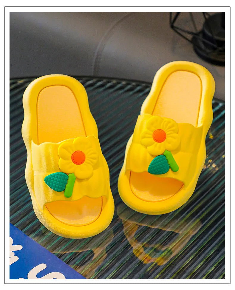 2024 Summer New Cartoon Girl Slippers Soft Sole Home Shoes Anti Slip Sandals Flower Kid Shoes Flip Flops