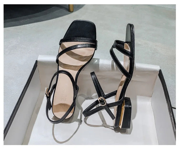 Sandals Ladies Square Heel Elegant Summer Slippers Gladiator Leather Ladies Slippers Fashion Ladies Sandals