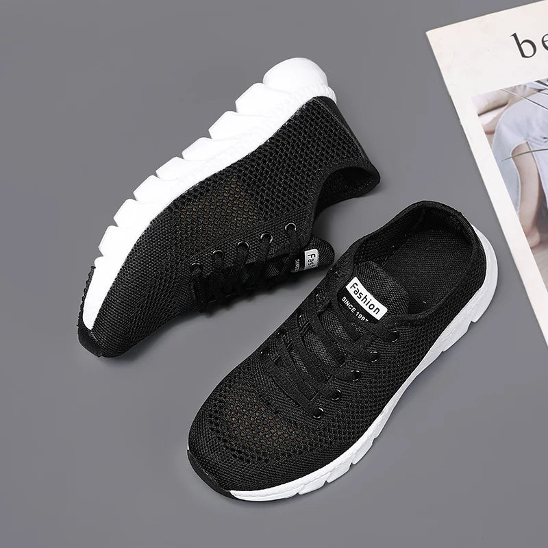 2022 Summer New Ladies Sneakers Breathable Lightweight Outdoor Running Sneakers Ladies Solid Color Tennis Ladies Casual Shoes