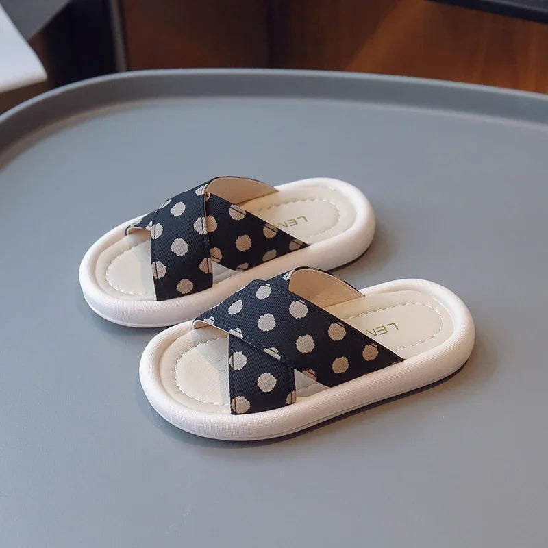 Girl House Slippers Soft Soled Summer Indoor Slippers for Children Fashion Polka Dot Versatile Kids Causal Open-toe Causal Shoes