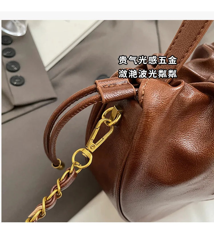 Ladies 2025 Designer Cloud Bag Pleated Chain Crossbody Bag Luxury Convertible Shoulder Bag Event