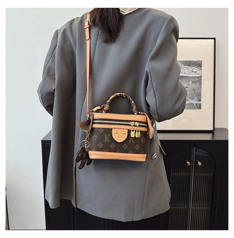 Spacious Leather Tote Bag For Ladies Luxury Designer Inspired Handbag Women Work Travel Essential Classic Bag
