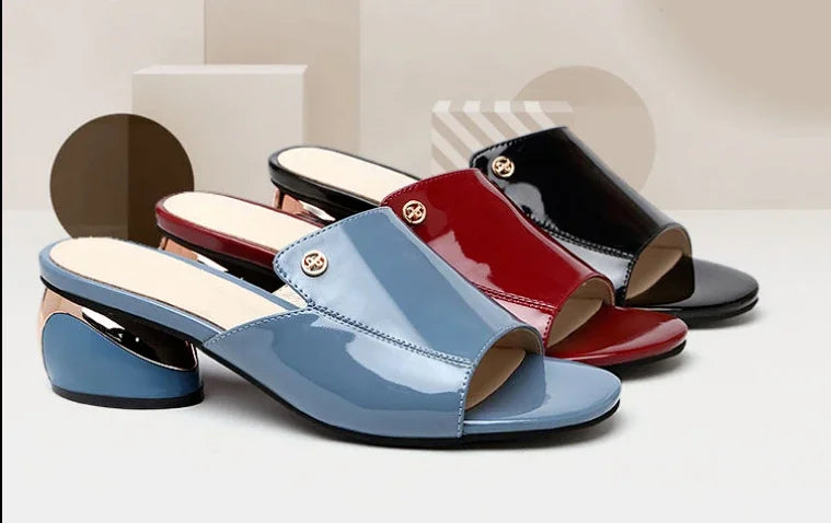Woman Slippers Fashion Sandals Open Toe Shoes for Women Outside Slides Designer Luxury Chic and Elegant Shoe Wholesale Unique 39