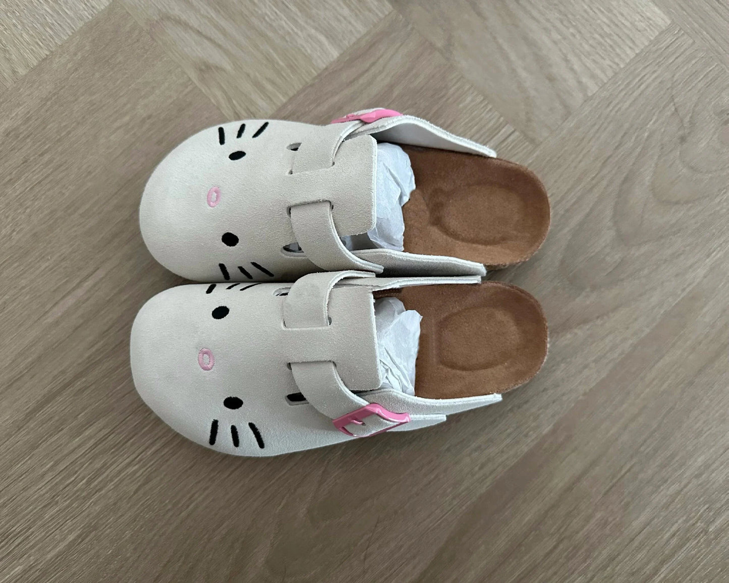Hello Kitty Girl Slippers Sanrio Cute Anime Summer Female Thick Sole Flat Shoes Sweet Cartoon Outdoor Anti Slip Slippers Gifts