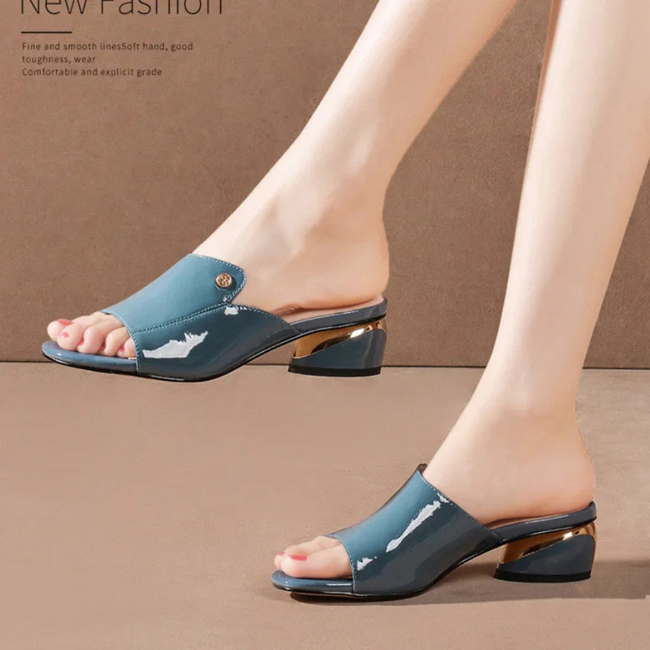 Woman Slippers Fashion Sandals Open Toe Shoes for Women Outside Slides Designer Luxury Chic and Elegant Shoe Wholesale Unique 39
