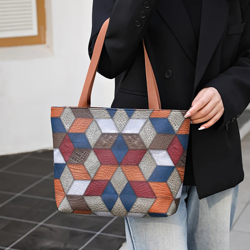 Ladies' high-end handbags - plain tote bags - fashionable cross-body bags - essential for shopping - suitable for all seasons.