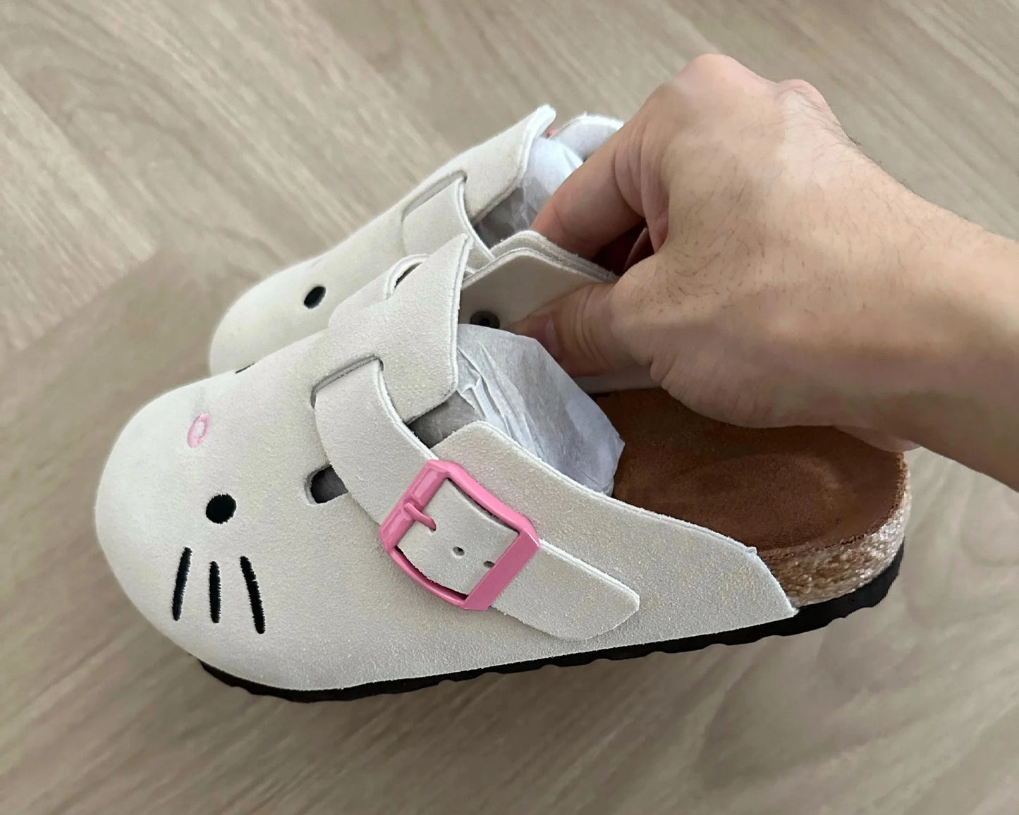 Hello Kitty Girl Slippers Sanrio Cute Anime Summer Female Thick Sole Flat Shoes Sweet Cartoon Outdoor Anti Slip Slippers Gifts