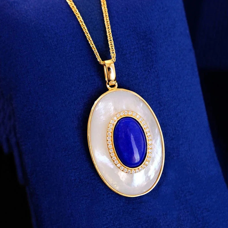 Original retro artificial fritillary inlaid lapis lazuli pendant ladies elegant simple high-end necklace jewelry for girlfriend