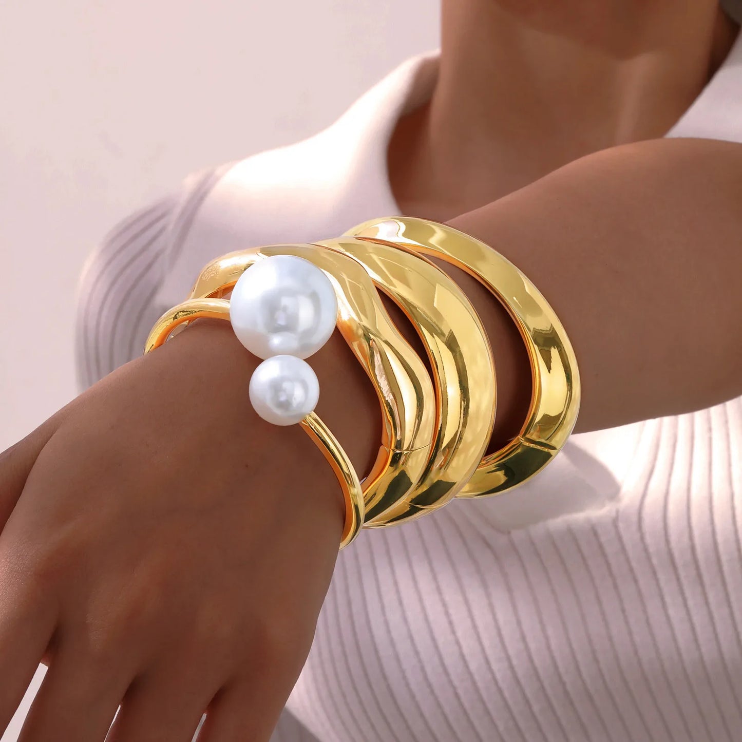 Simple Geometric Openable Chunky Bangles for Women, Statement Wrist Bracelet, Gold Plated Party Stackable Jewelry