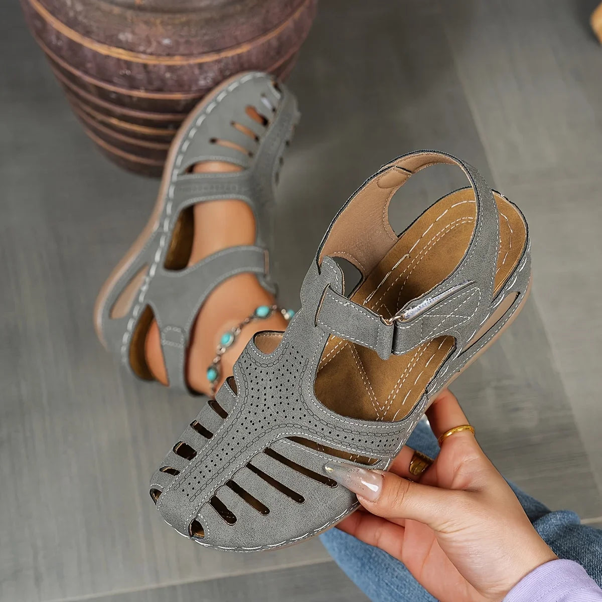 Ladies' Leisure Platform Triangle Sandals Summer Slippers Ladies' Sets Wearing Slippers Open Toed Ladies' Sandals Ladies' Shoes
