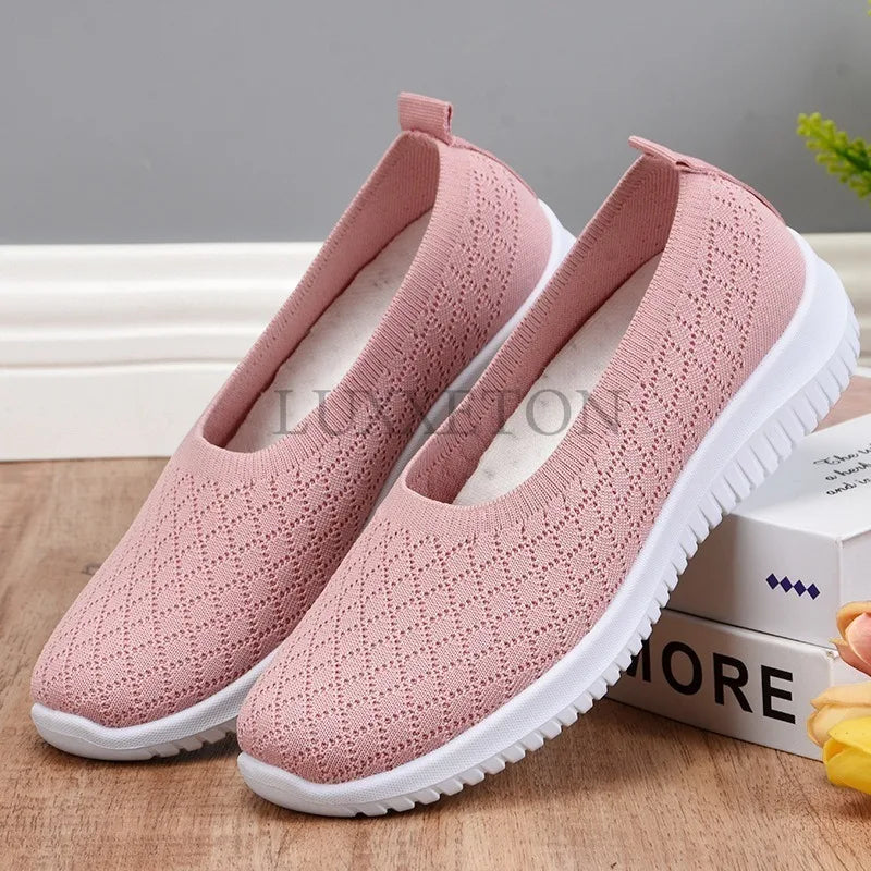 Ladies Summer Comfortable Plus Size Ladies Mesh BreathableSports Socks Ladies Light Casual Sports Shoes Flat Ladies Loafers