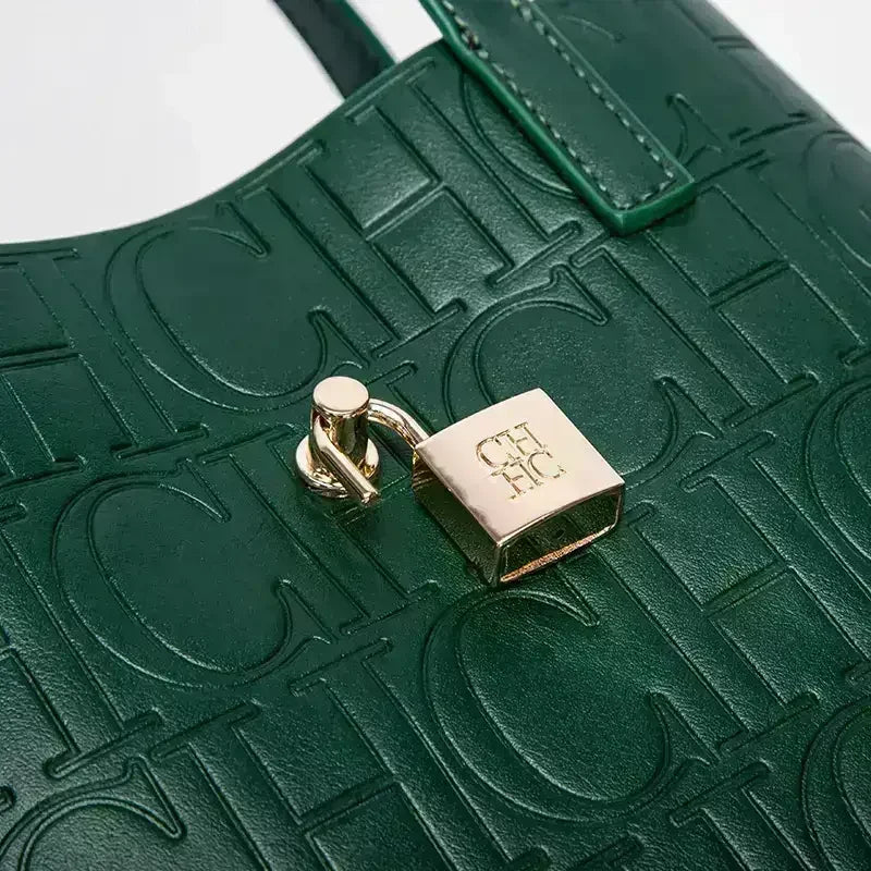 CH Embossed Ladies Crossbody Bag Letter Printing Design Ladies Handbag Large Capacity Tote Bag Elegant Temperament Ladies Should