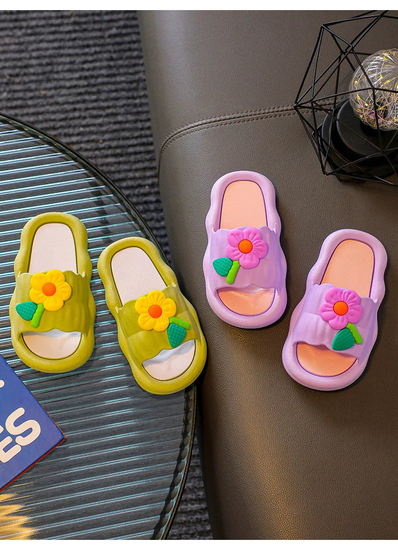 2024 Summer New Cartoon Girl Slippers Soft Sole Home Shoes Anti Slip Sandals Flower Kid Shoes Flip Flops