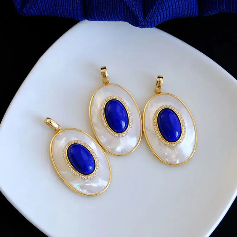 Original retro artificial fritillary inlaid lapis lazuli pendant ladies elegant simple high-end necklace jewelry for girlfriend