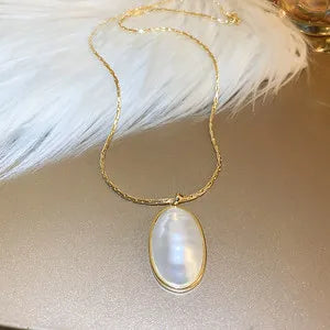 Elliptical Imitation Pearl Jewelry Set For Women Gentle Atmospheric Collarbone Chain High-end Alloy Jewelry Set Accessory Gifts