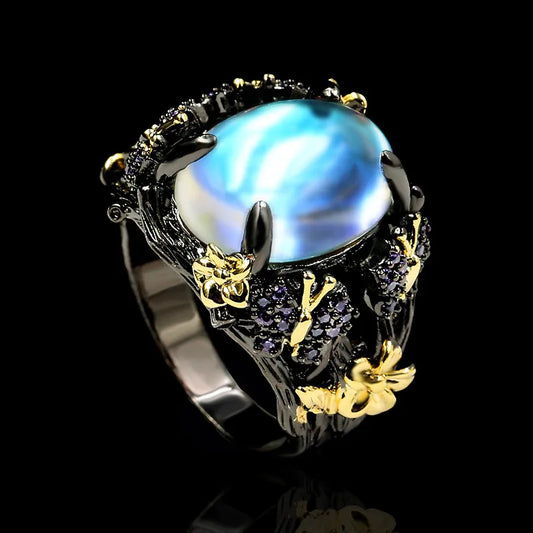Vintage Ladies 925 Silver Ring Oversized Moonstone Shiny Ladies Ring Creative Banquet Ladies Jewelry Engagement Ring Womens Ring