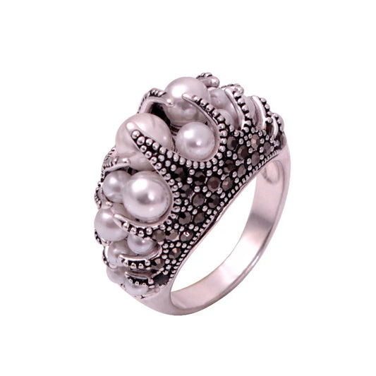 Ajojewel Women's Vintage Simulated-Pearl Ring With Black Rhinestones Anel Original Retro Jewelry Beauty Gifts