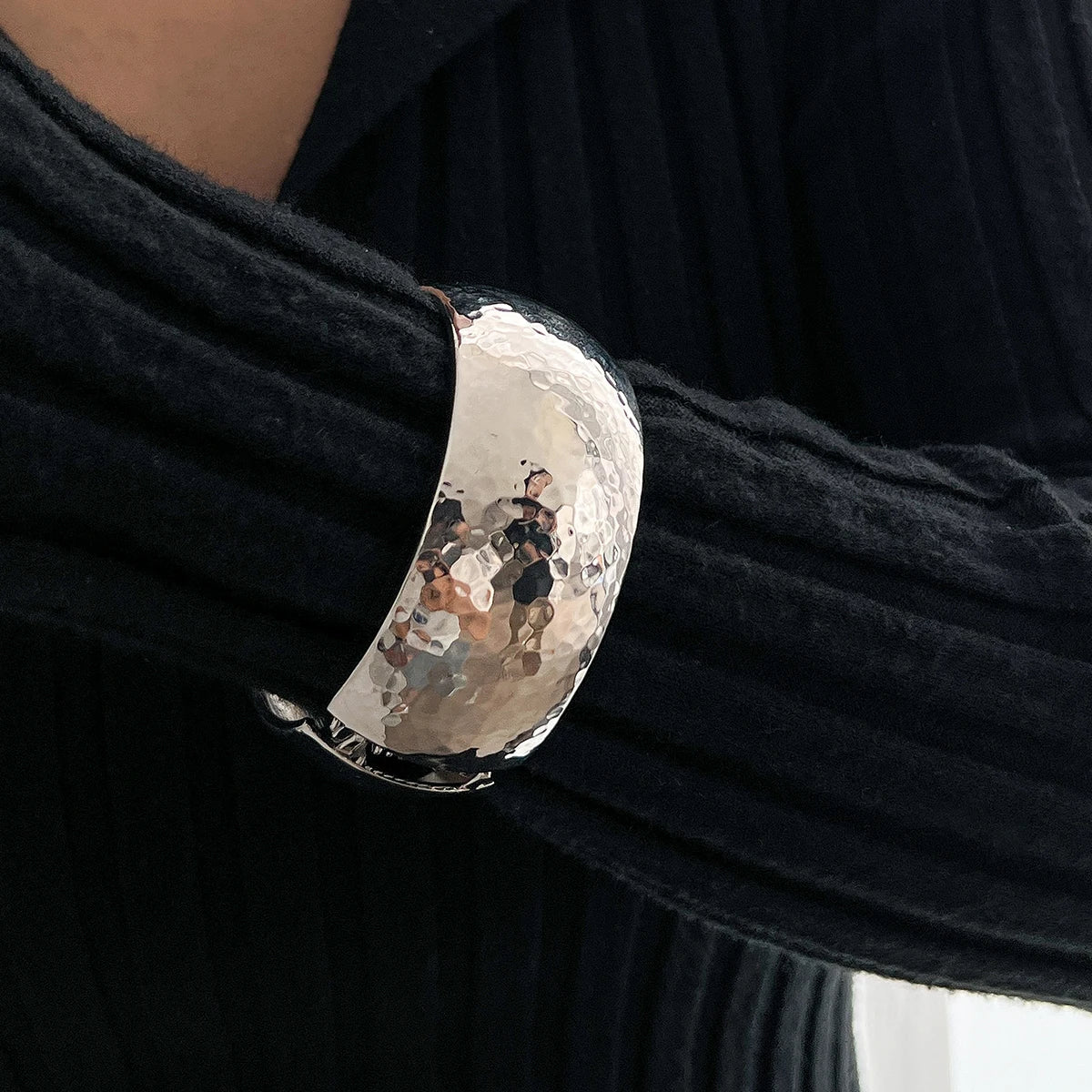 Ingemark Exaggerated Chunky Wide Bangles for Women on Hand Trend Goth Geometric Arm Bracelet Grunge Jewelry Steampunk Men Gift