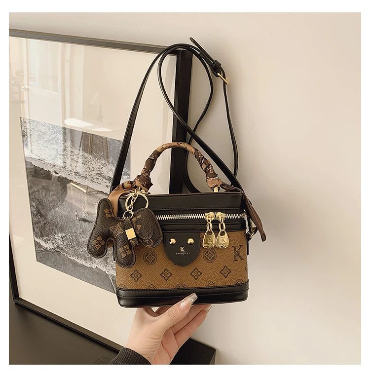 Spacious Leather Tote Bag For Ladies Luxury Designer Inspired Handbag Women Work Travel Essential Classic Bag